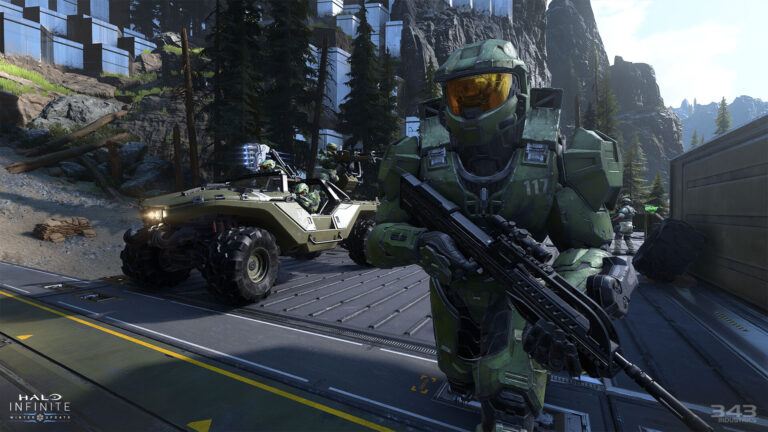 A spartan running in Halo Infinite