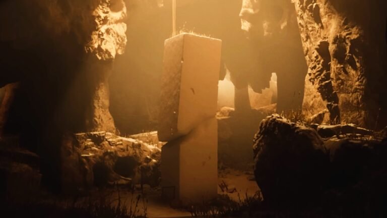 A stone pillar in Luto.